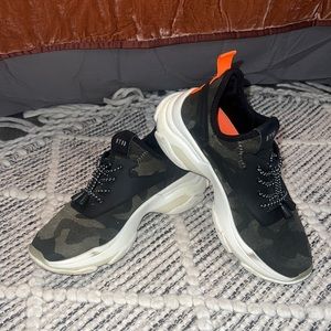 Steve Madden NY90 Camo Sneakers